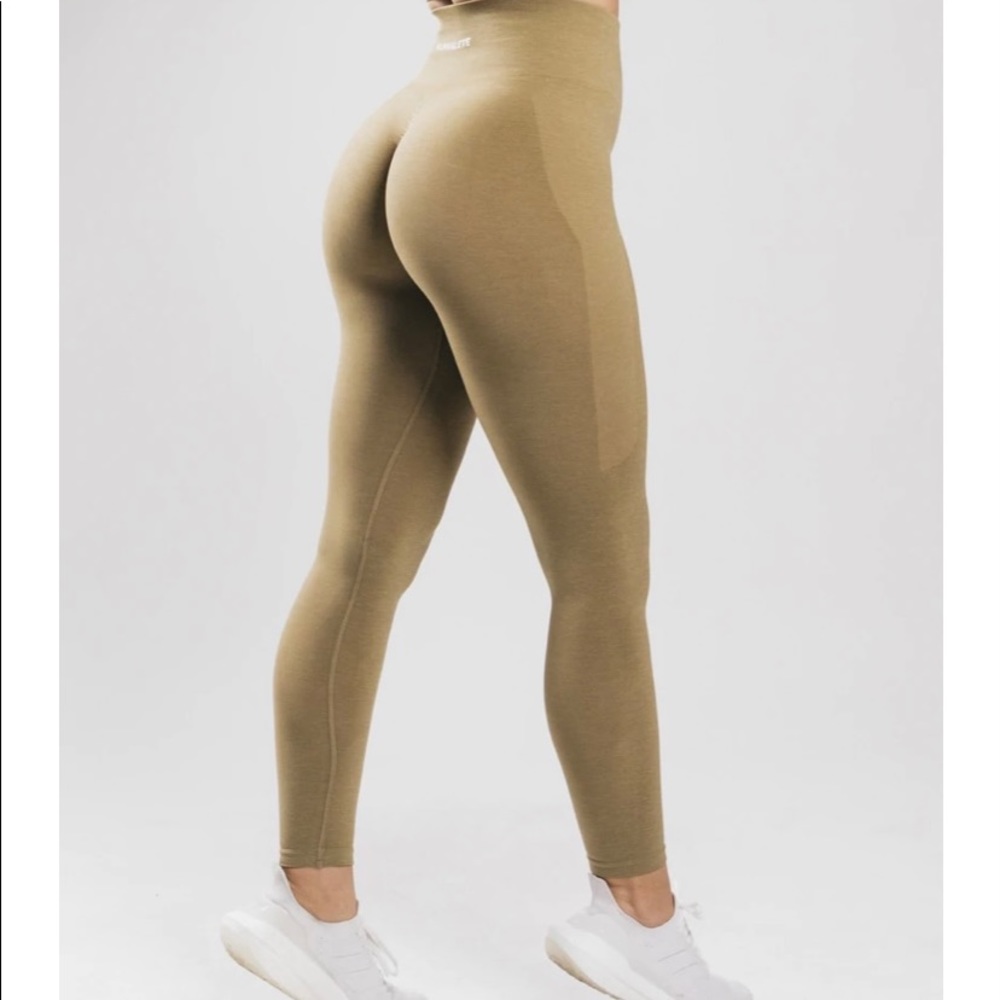 ALPHALETE AMPLIFY LEGGINGS-NOT GOLD SIZE SMALL
